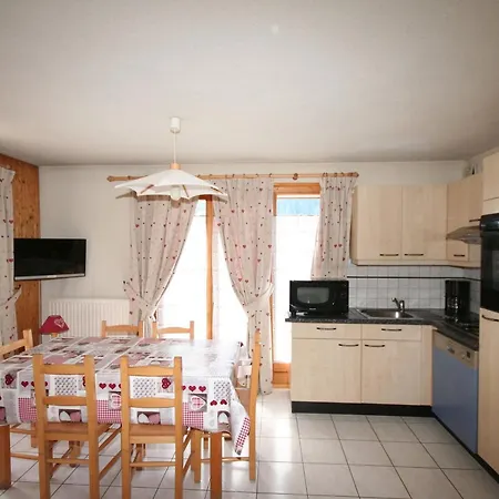 Apartment 3 Pieces Avec Parking Et Wifi, Proche Telecabine A - Fr-1-676-128 Chatel
